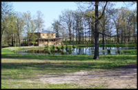 Hunting lodge at Estrella Ranch, Texas, by BRODAX